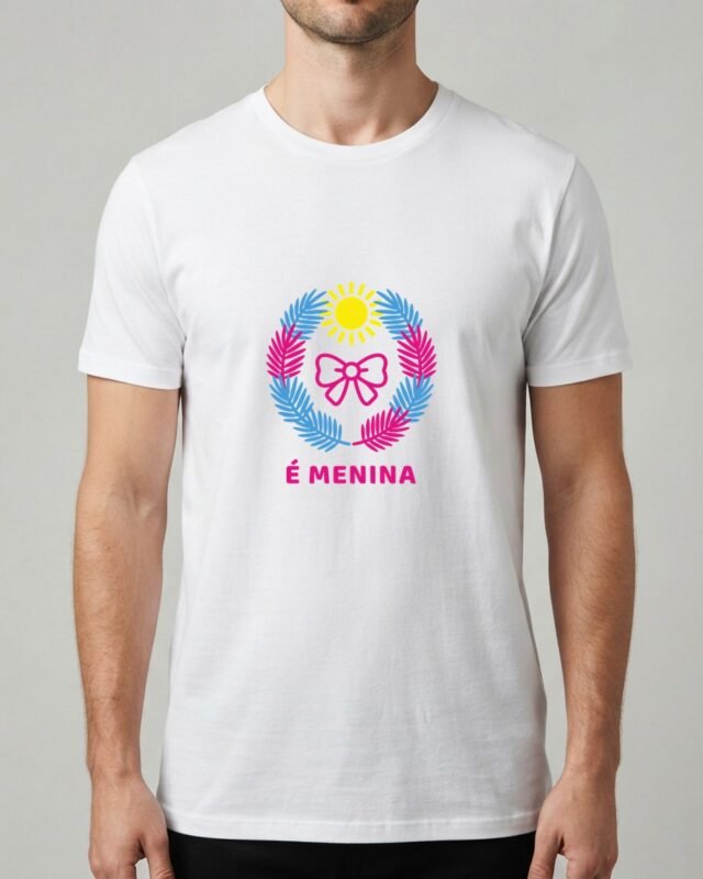 Camiseta Chá Revelação É Menina Laço Tropicália Unissex 100% Algodão, vestida em modelo masculino