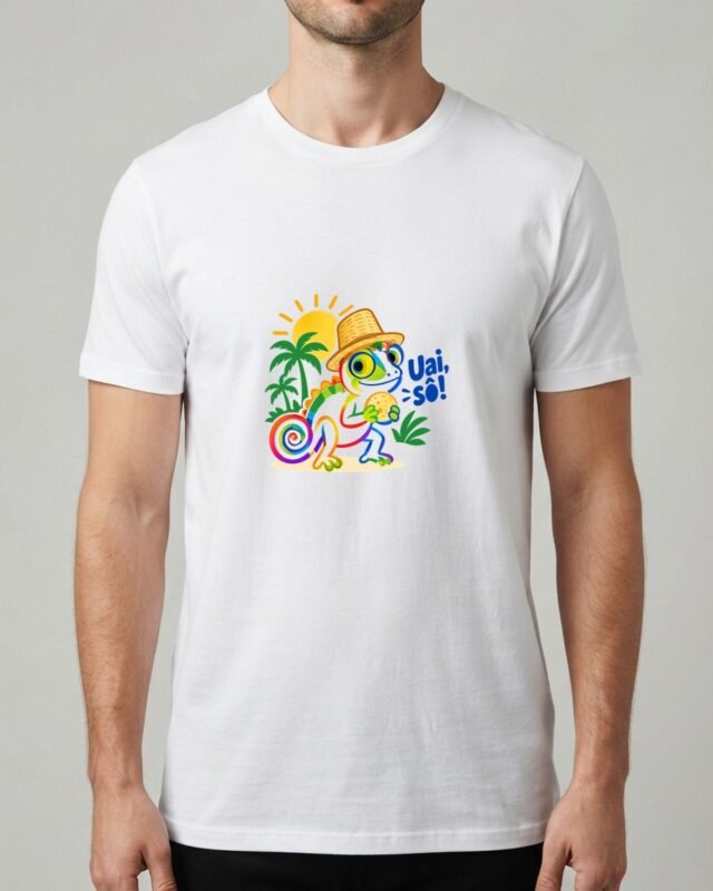 Camiseta Uai, Sô! Camaleão Mineiro Tropicália Unissex 100% Algodão, vestida em modelo masculino